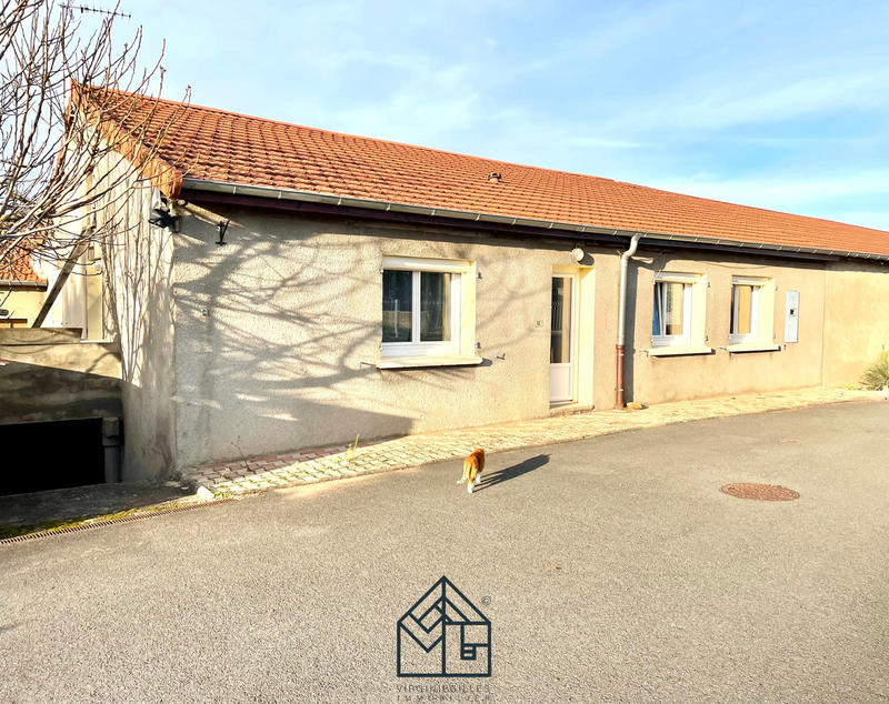 Maison - 185 m² - 7 pièces