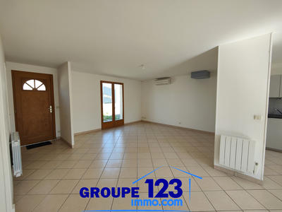 Maison - 96 m² - 5 pièces