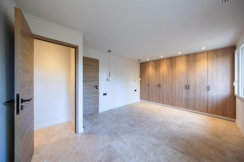 Appartement - 116 m² - 5 pièces