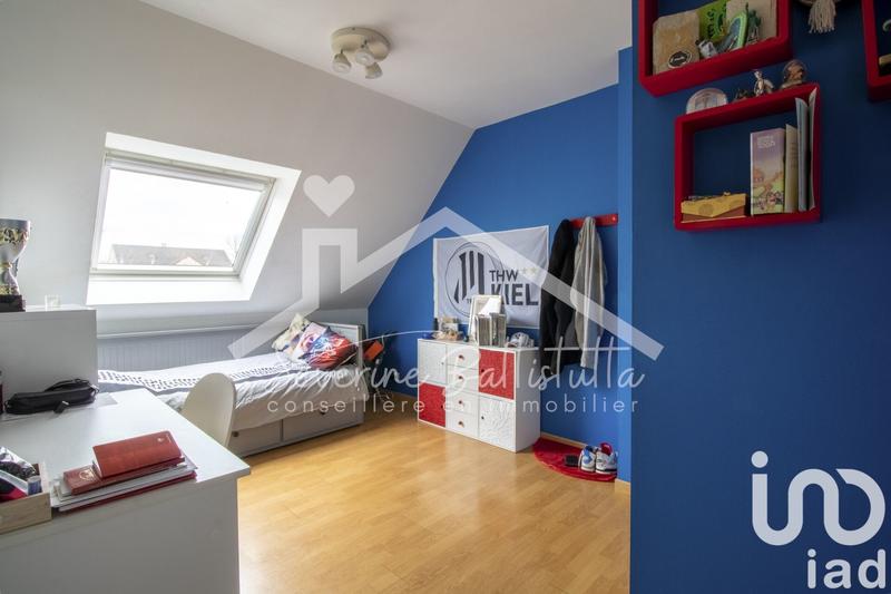 Maison - 121 m² - 7 pièces