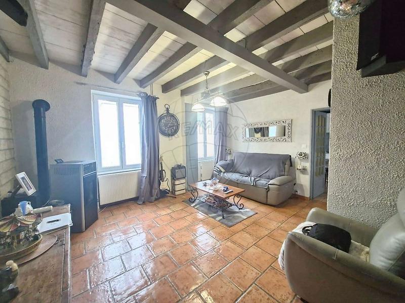 Maison - 92 m² - 4 pièces
