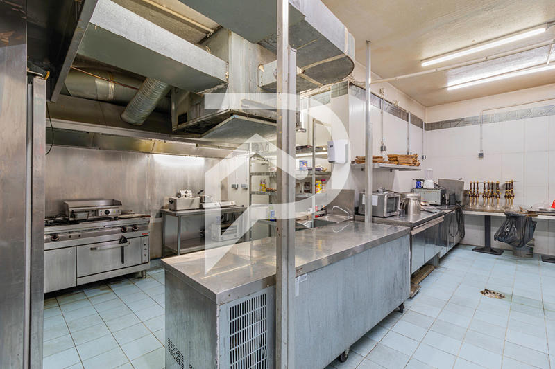 Fonds de commerce - 150 m²