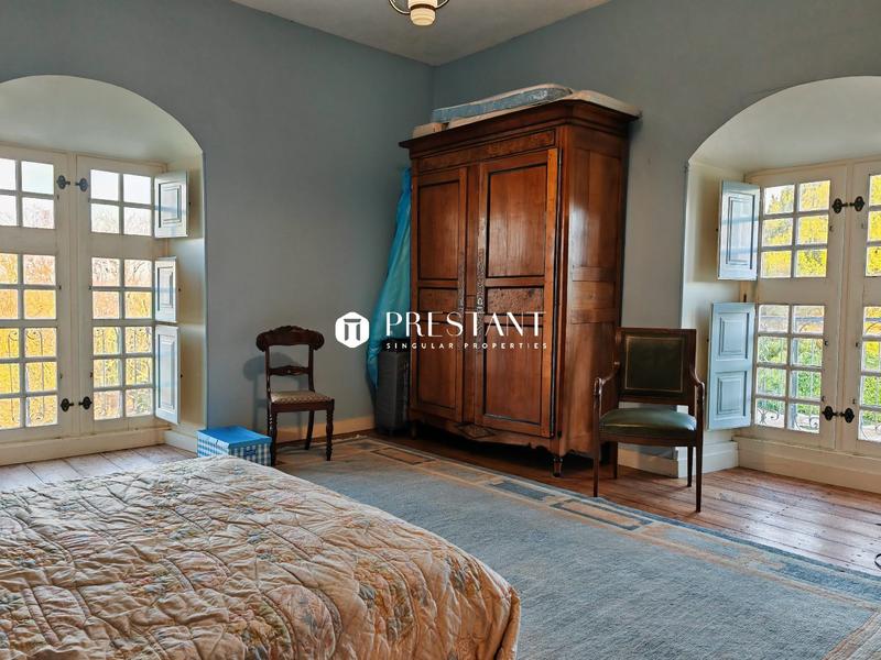 Château - 514 m² - 11 pièces