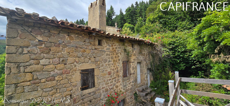 Maison - 200 m² - 6 pièces