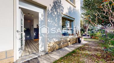 Maison - 145 m² - 6 pièces