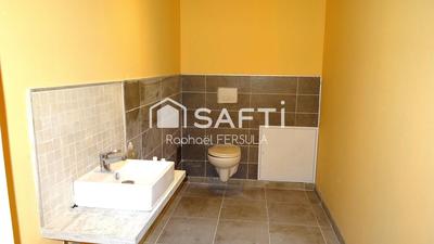 Local commercial - 53 m² - 2 pièces