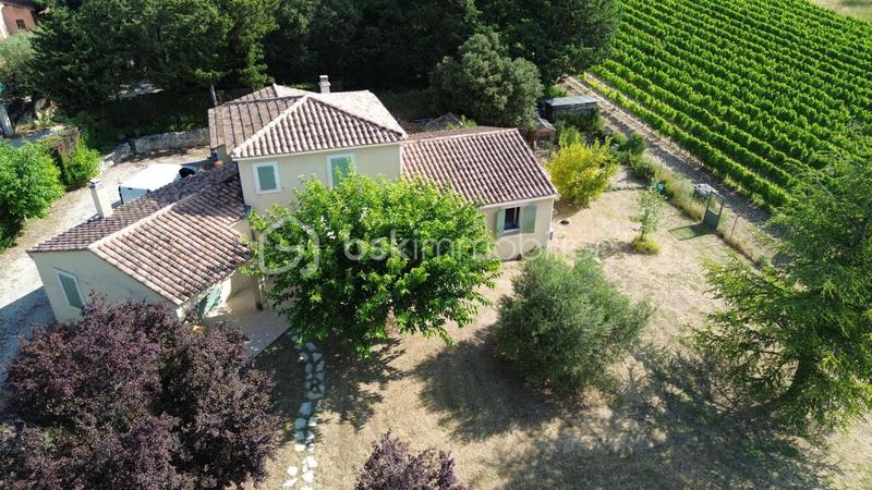 Maison traditionnelle - 150 m² - 5 pièces