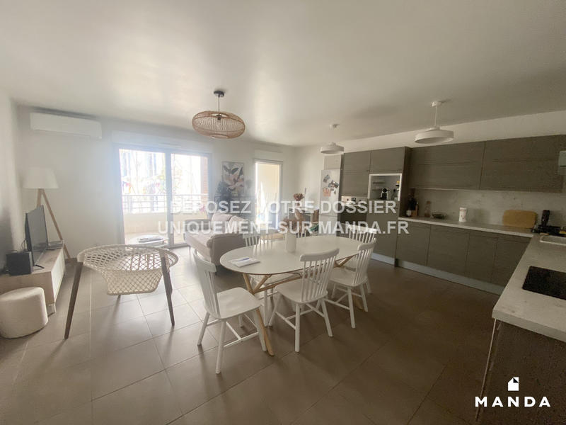 Chambre - 10 m² - 4 pièces