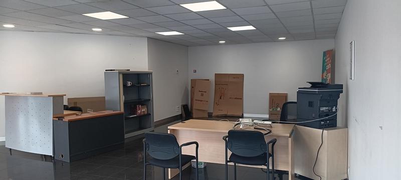 Local d'activités - 200 m²