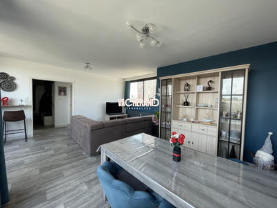 Appartement - 79 m² - 5 pièces