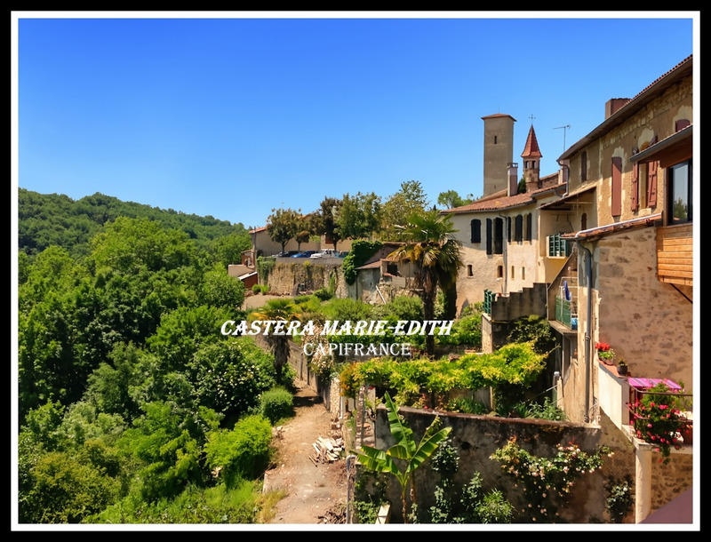 Maison en pierre - 202 m² - 7 pièces