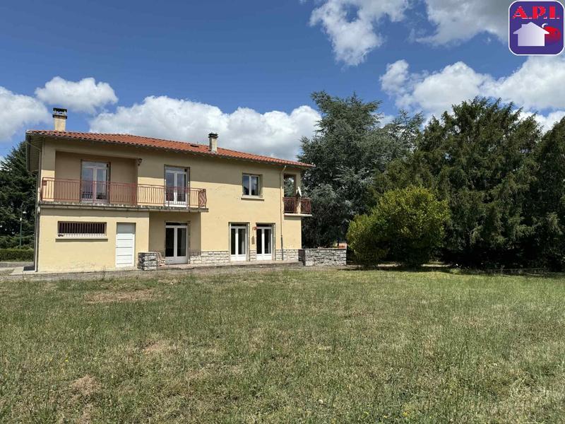 Maison - 151 m² - 7 pièces