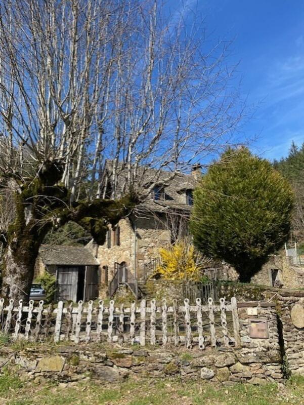 Maison - 107 m² - 5 pièces