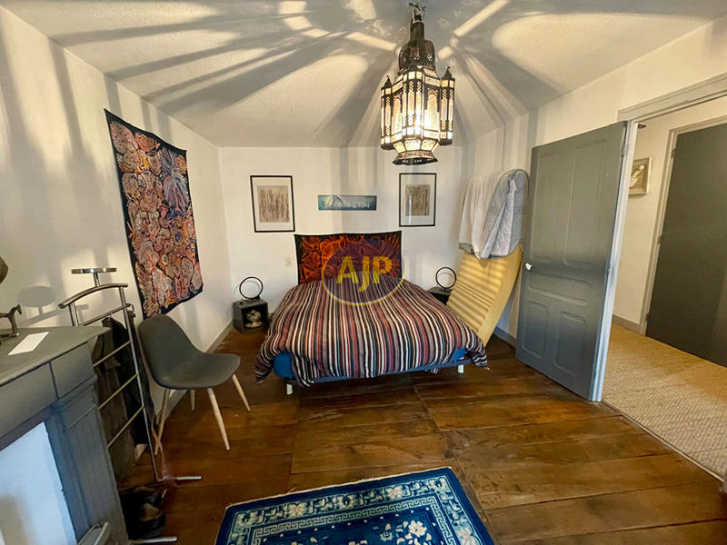 Maison - 123 m² - 5 pièces