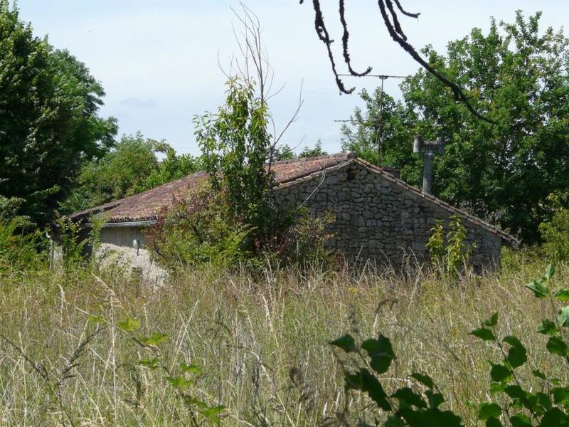 Maison en pierre - 90 m² - 4 pièces