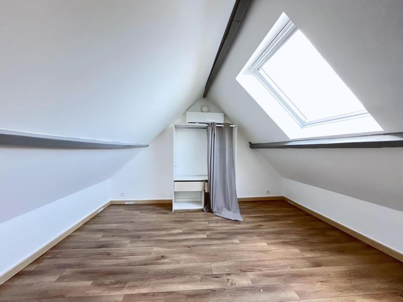 Maison - 93 m² - 4 pièces