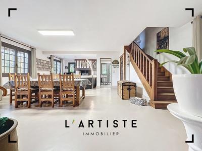 Maison - 188 m² - 7 pièces