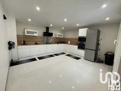 Maison - 125 m² - 6 pièces