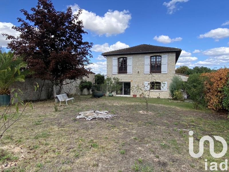 Maison - 230 m² - 7 pièces