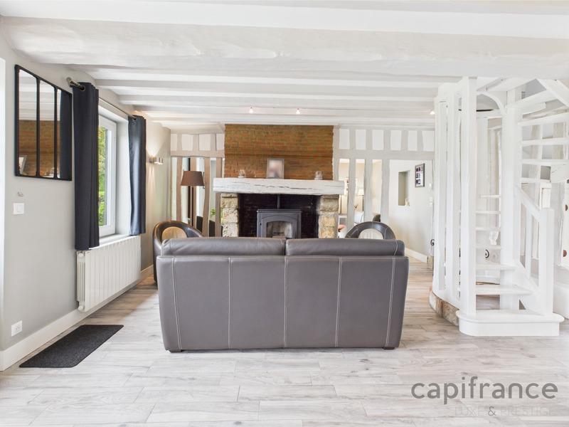 Maison - 188 m² - 9 pièces