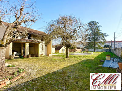 Manoir - 433 m² - 14 pièces