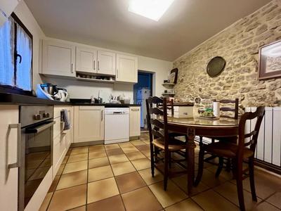 Maison - 269 m² - 10 pièces