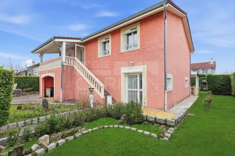 Maison - 157 m² - 6 pièces