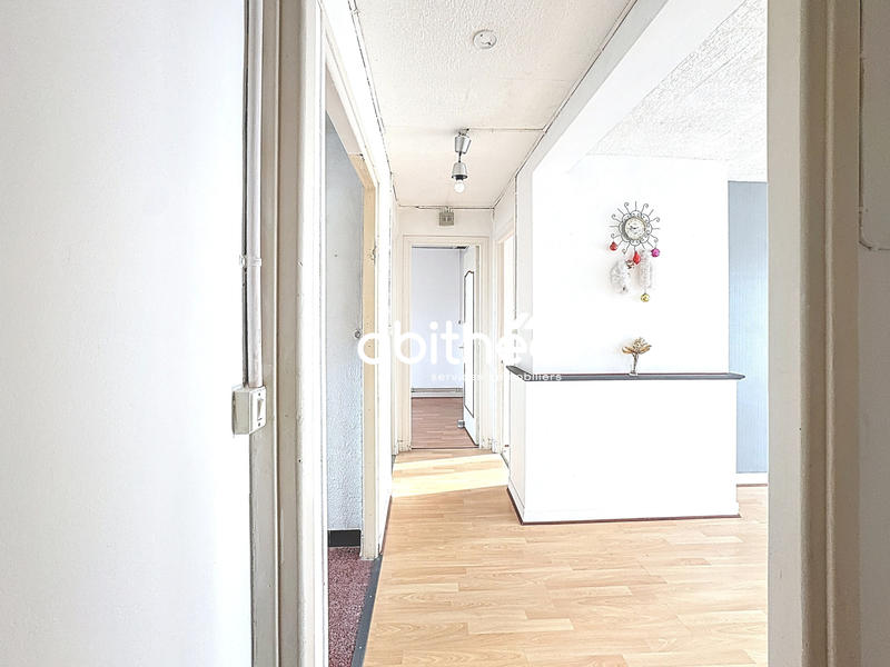 Appartement - 60 m² - 3 pièces