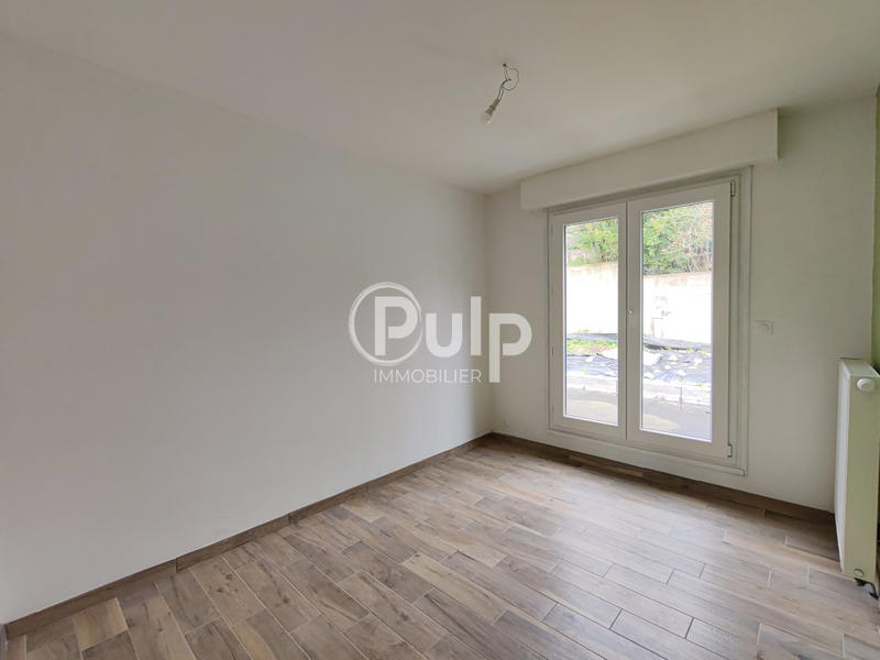Appartement - 90 m² - 3 pièces