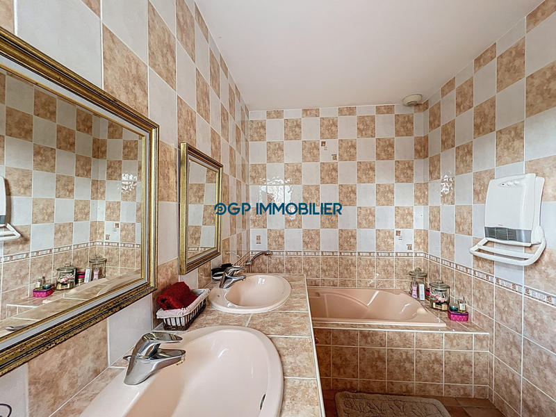 Villa - 129 m² - 4 pièces