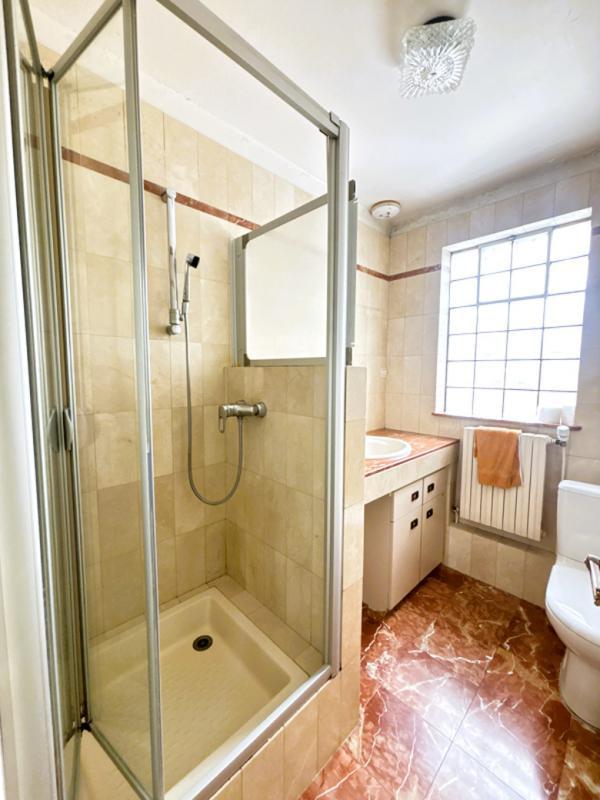 Pavillon - 120 m² - 6 pièces