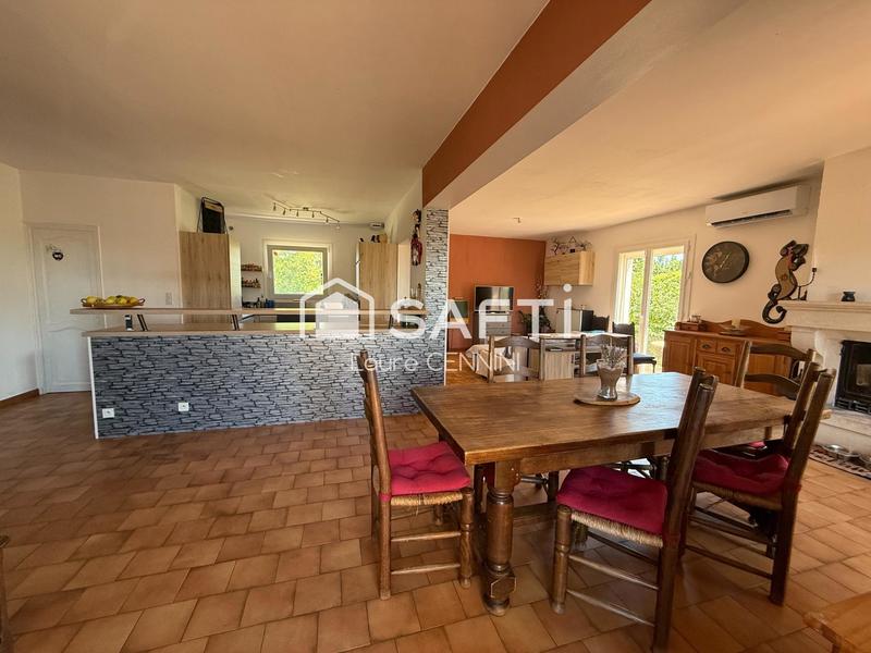 Maison - 220 m² - 7 pièces