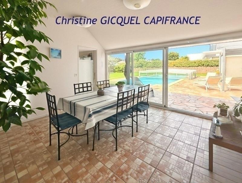 Villa - 210 m² - 10 pièces