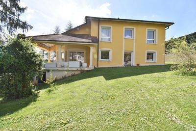 Villa - 240 m² - 6 pièces