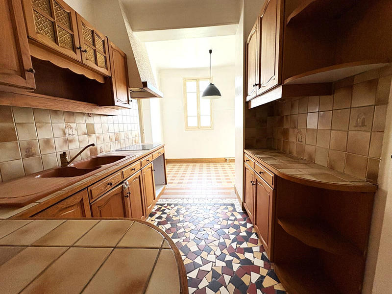 Maison - 190 m² - 7 pièces