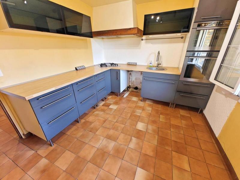 Maison - 90 m² - 3 pièces