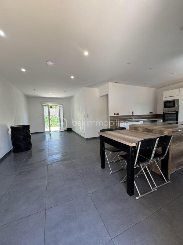 Villa - 66 m² - 3 pièces