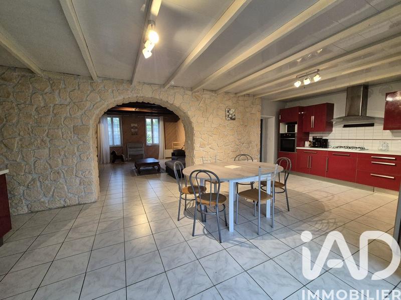 Maison de campagne - 259 m² - 11 pièces