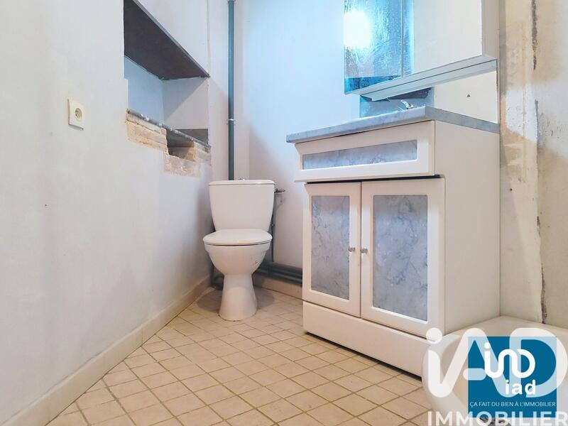 Maison - 216 m² - 8 pièces