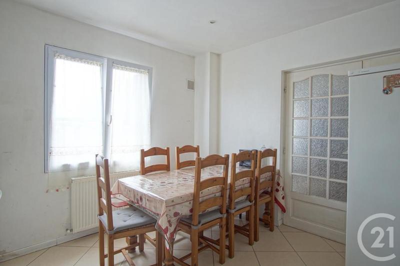 Pavillon - 109 m² - 5 pièces