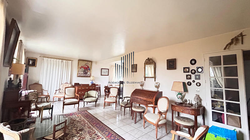 Maison - 137 m² - 7 pièces