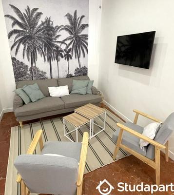 Chambre - 11 m² - 1 pièce