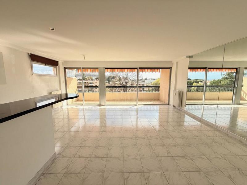 Appartement - 73 m² - 3 pièces