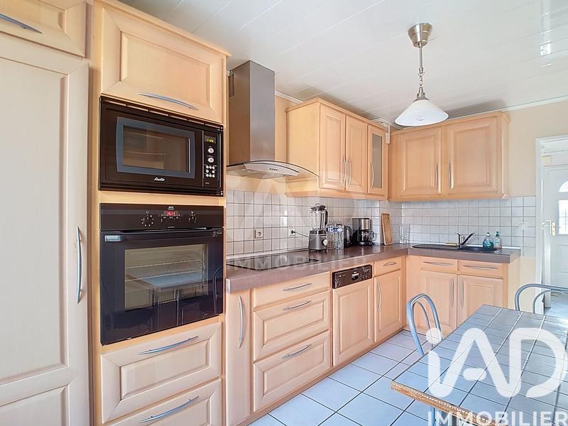 Maison - 88 m² - 4 pièces