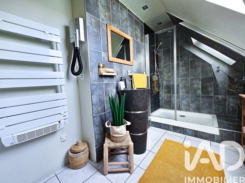 Maison - 129 m² - 6 pièces