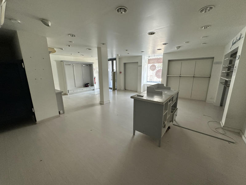 Local commercial - 120 m²