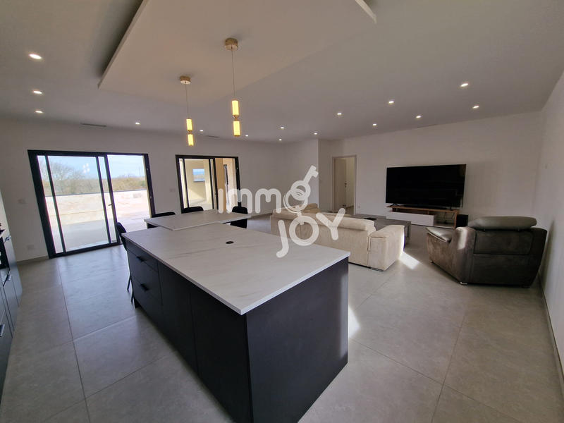 Maison - 149 m² - 5 pièces