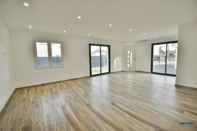 Maison - 81 m² - 4 pièces