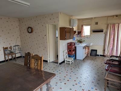 Maison traditionnelle - 170 m² - 6 pièces