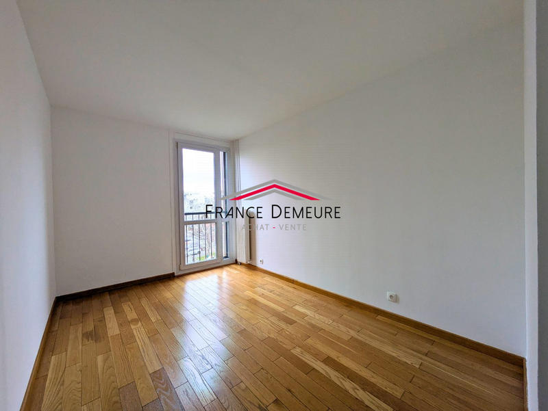 Appartement - 72 m² - 4 pièces